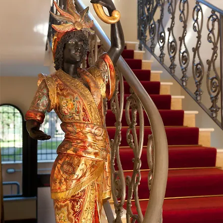 ホテル ジャルディーノ イングレーゼ パレルモ