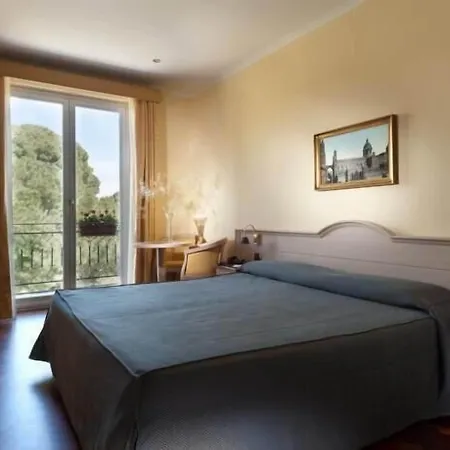 ホテル ジャルディーノ イングレーゼ パレルモ