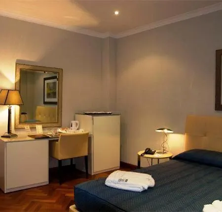 ホテル ジャルディーノ イングレーゼ