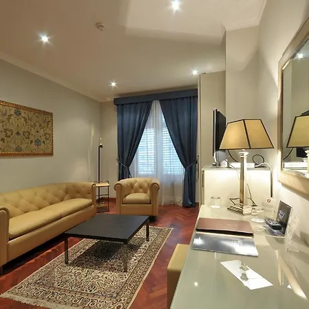 ホテル ジャルディーノ イングレーゼ 4*